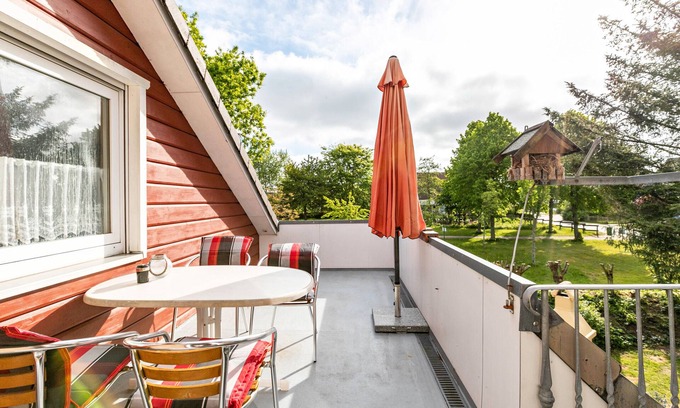 Langenhorn Apartamento | Apartamento 'Ferienwohnung Roswitha' con jardín compartido, balcón y Wi-Fi