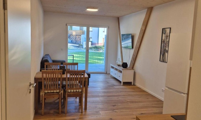 Schlier Apartamento | Apartment 'Fewo 2 Heudorfer' with Wi-Fi