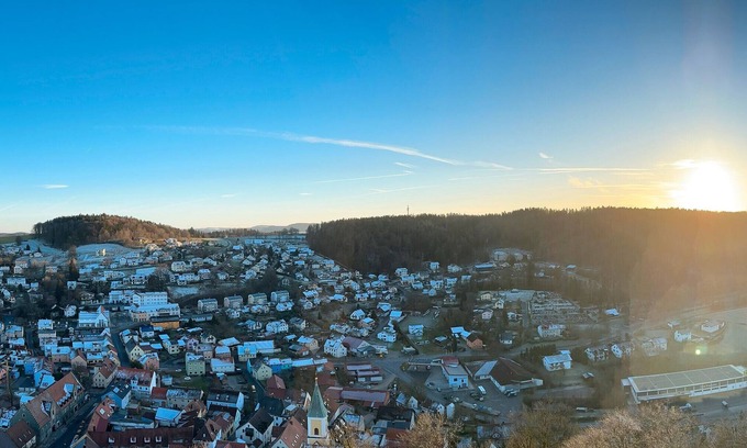 Falkenstein Apartamento | Apartamento 'Fewo Mit Terrasse - Gerne Mit Hunde' con vistas a la montaña, terraza privada y Wi-Fi