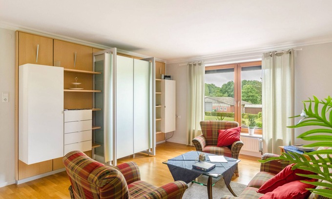 Idafehn Apartamento | Apartamento 'Fewo2 Seelter Uutkiek Saterland' con terraza privada, jardín compartido y Wi-Fi