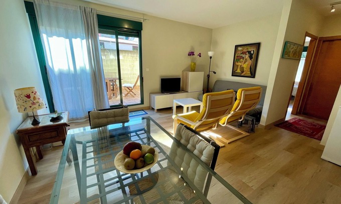 O Pindo Apartamento | APT. BAJO DOS HABITACIONES CON TERRAZA DE 50m2, CERCA PLAYA DE CARNOTA