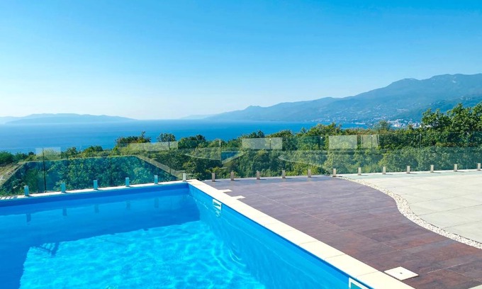 Cikovici Apartamento | Apartment Flora with swimming pool