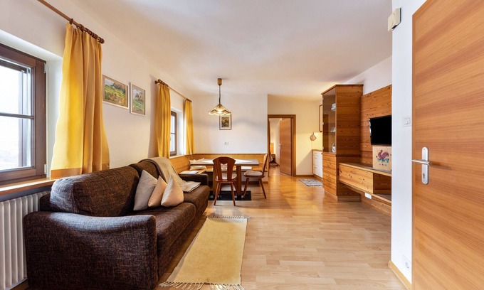 Fie allo Sciliar Apartamento | Apartamento "Florerhof Lavendel" con vistas a la montaña, sauna, Wi-Fi y jardín