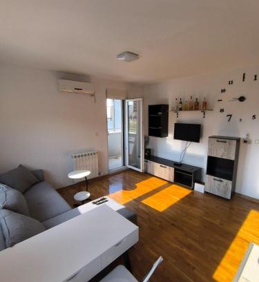 Zemun Apartamento | Apartment for a day, Zemun, Altina, two rooms