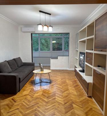 Baile Herculane Apartamento | Apartment for rent in Baile Herculane
