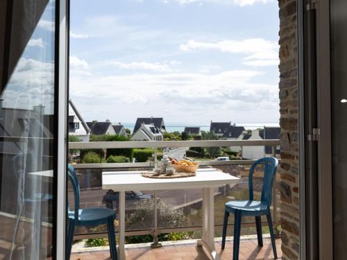 Saint-Meloir-des-Ondes Apartamento | Apartment Le Vaulerault by Interhome