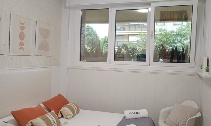 Zarautz Apartamento | Apartamento Frida - Coqueto bajo a 150mts de la playa Zarautz by Egona