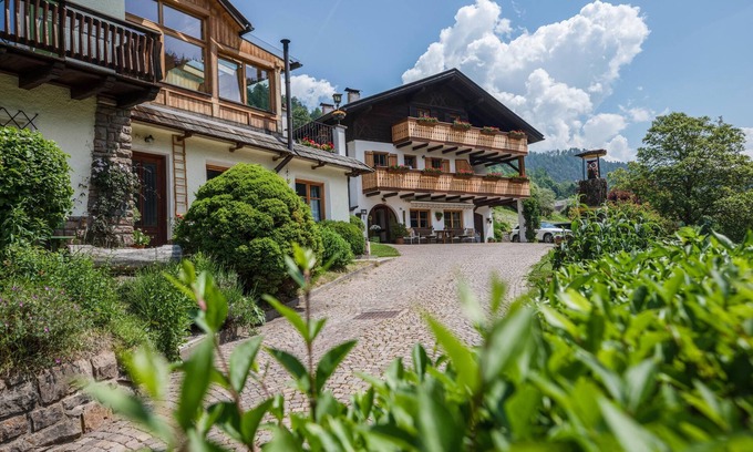 Trodena Apartamento | Apartamento "Gabrielli Sophie" con vistas a la montaña, Wi-Fi, terraza y jardín