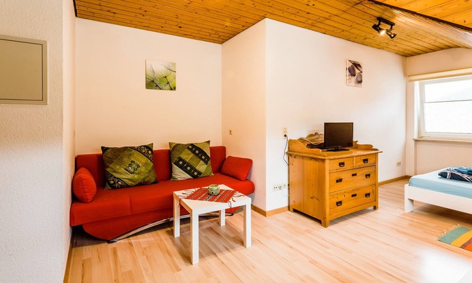 Espasingen Apartamento | Apartamento 'Gala' con jardín compartido y Wi-Fi