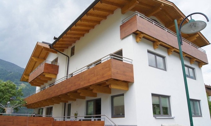 Stumm Apartamento | Apartamento "Gertis Top 2" con vistas a la montaña, Wi-Fi y balcón