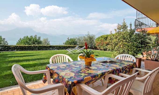 Frader Apartamento | Apartamento Gianni by Interhome