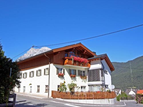 Flaurling Apartamento | Apartment Gruber by Interhome
