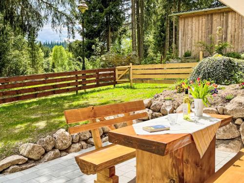 Blasiwald Apartamento | Apartment Habsmoosbach by Interhome
