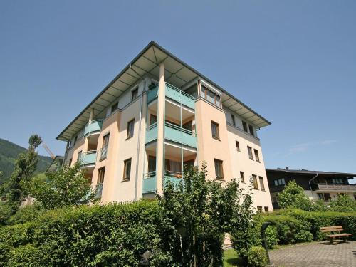 Schuttdorf Apartamento | Apartment Haus Kitzsteinhorn by Interhome