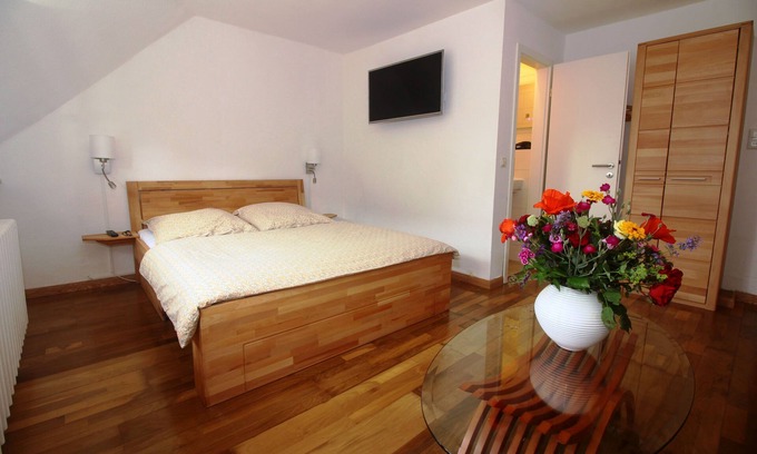 Vitte Apartamento | Apartment - House Karin