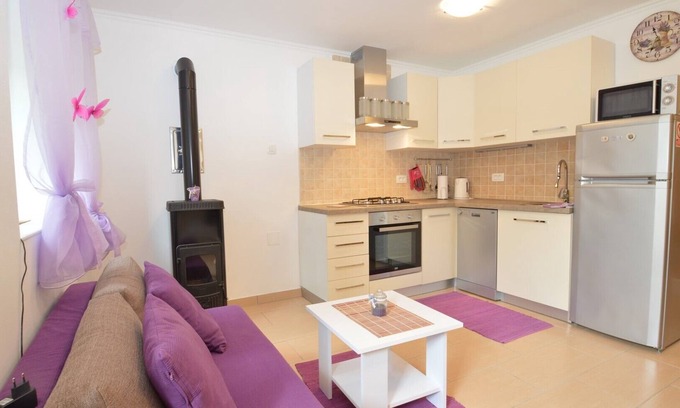 Sveti Jakov Apartamento | Beautiful App Hrasta 1 with Private Parking