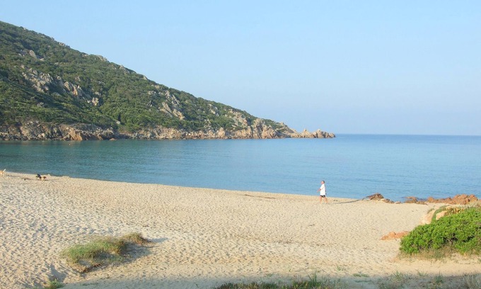Tizzano Apartamento | Apartamento situado frente al mar, en la playa de Tizzano Córcega del Sur