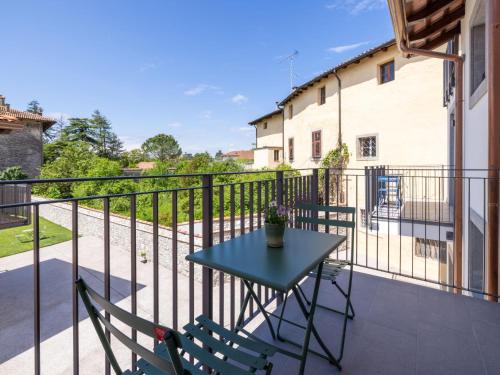 Cividale del Friuli Apartamento | Apartment Il Giardino Segreto-3 by Interhome