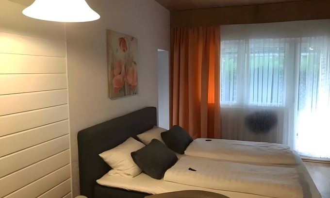 Lindberg Apartamento | Apartment in A Hotel '6' with Mountain View, Private Terrace and Wi-Fi