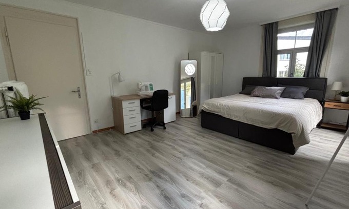 Erstfeld Apartamento | Apartment in a villa in Erstfeld