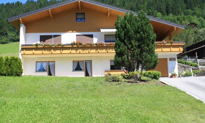 Bartholomaeberg Apartamento | Apartamento lujoso en Bartholomäberg, pistas de esquí cerca