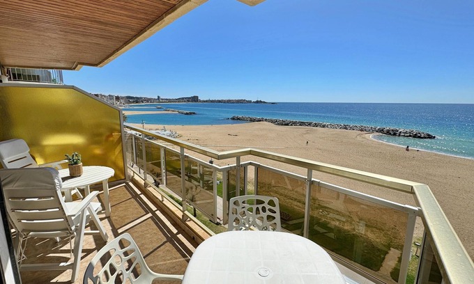 Sant Antoni de Calonge Apartamento | Vista Mar - Calonge, Catalonia