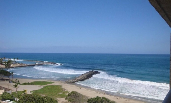 Caraballeda Apartamento | Apartment in Caraballeda with stunning ocean views