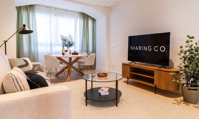 Nueva España Apartamento | Apartamento en Castellana 2 hab. by Sharing Co