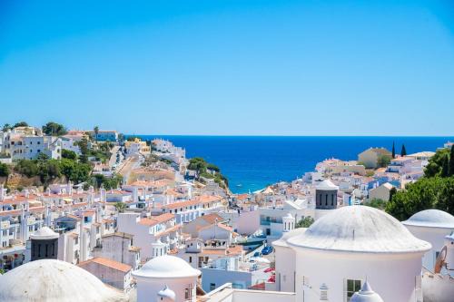 Carvoeiro Casa | Apartment in center with pool (Colina Branca)