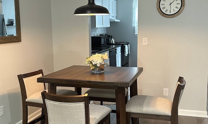 Chapel Hill Condominio | Apartment in Chapel Hill, NC.