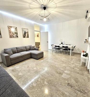 Como Apartamento | Apartment in Como, Switzerland