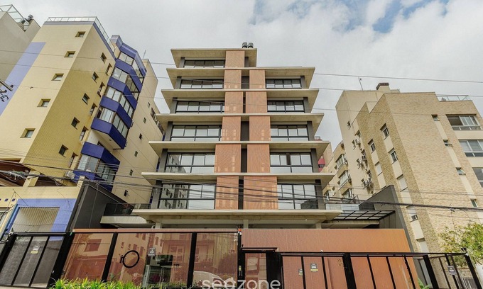 Petropolis Apartamento | Apartment in Condominium With Gym in PoA - Ips0701
