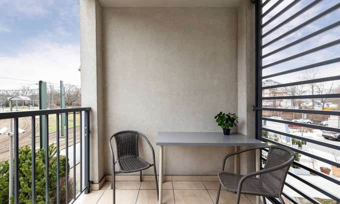 Warszawskie Apartamento | Apartment in Cracow by Renters Prestige