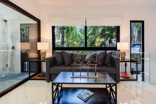 Área de Playacar Fase I Apartamento | Apartment in duplex one block from Playacar beach