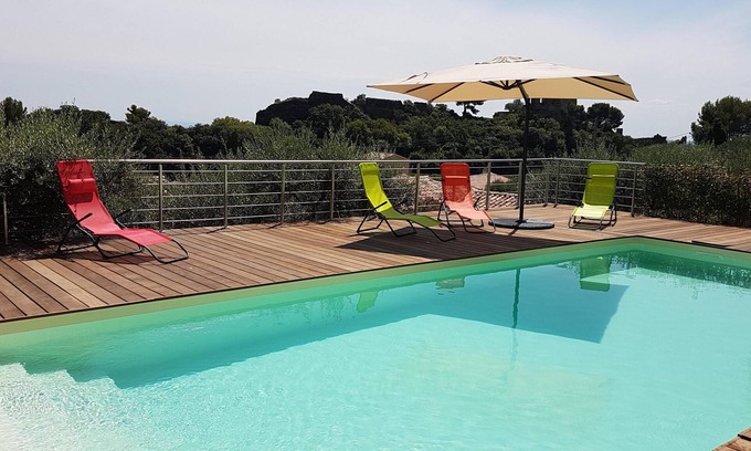 Beaumes-de-Venise Apartamento | Apartamento en medio de olivos, muy linda vista