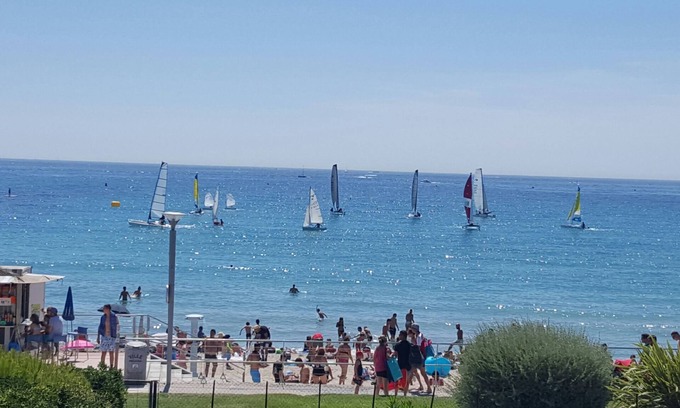 Les Lecques Apartamento | Apartamento frente a la playa, excelente vista al mar y terraza 🏖️🏖️🏖️