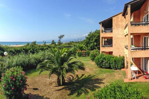 Ghisonaccia Apartamento | Apartment in Ghisonaccia near Sandy Beach