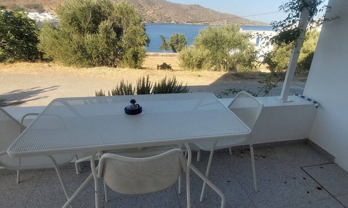 Katapola Apartamento | Apartment in Xilokeratidi with sea view