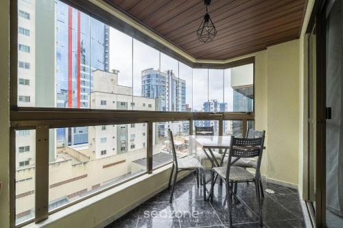 Andorinha Apartamento | Apart en excelente ubicación en Meia Praia EM 6031