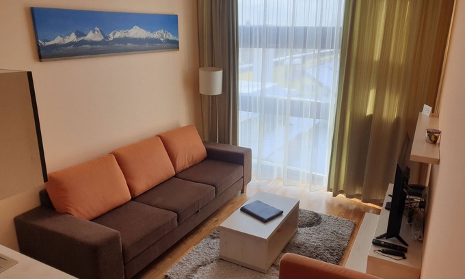 Strbske Pleso Apartamento | Apartment in High Tatras and Strbske Pleso Lake-Prices Like for a Good Friends )