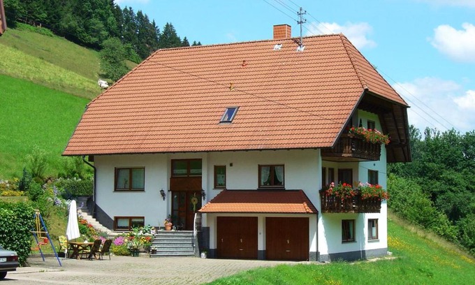 Hofstetten Apartamento | Apartment in Hofstetten surrounded by nature