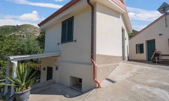 Gasponi Apartamento | Apartamento en Tropea con vistas a montañas
