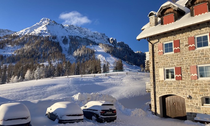 Vigo di Fassa Apartamento | Apartment in a beautiful house in the K&K style on the slopes and in the hiking area with WIFI