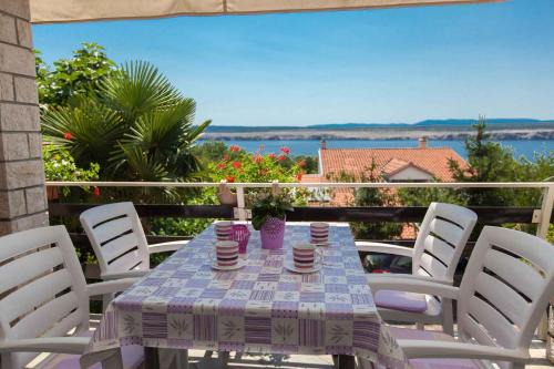 Jadranovo Apartamento | Apartment in Jadranovo with Two-Bedrooms 2