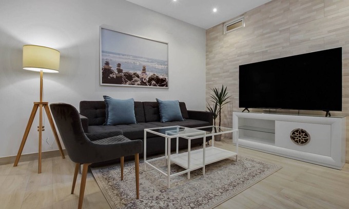 Carihuela Apartamento | Apartment in La Carihuela near the Beach