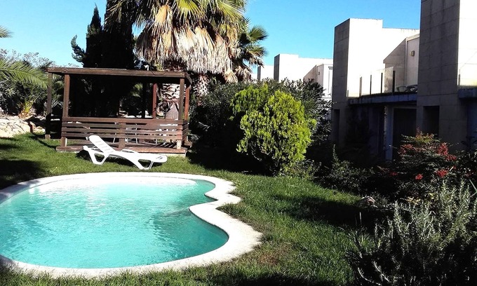 L'Escala Apartamento | Apartamento en LEscala con piscina comunitaria