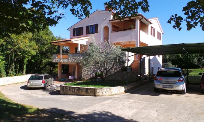 Kapelica Apartamento | Apartment in Labin with Two-Bedrooms 1