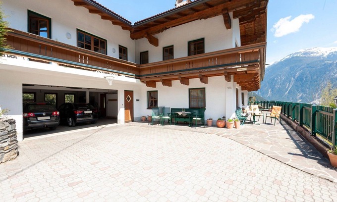 Finkenberg Apartamento | Apartamento en Mayrhofen con balcón