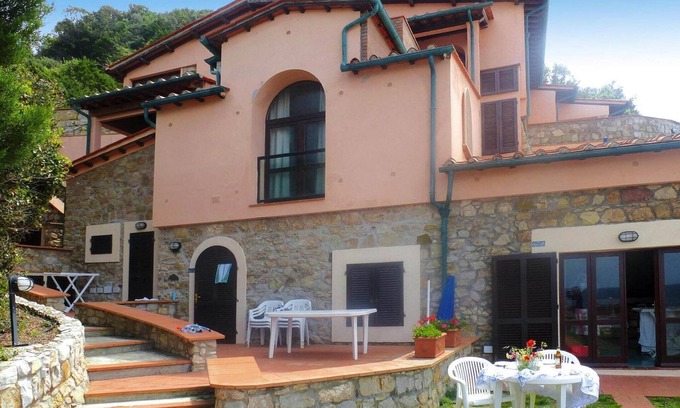 Rio nell'Elba Apartamento | Apartamento en Nisporto con Acceso al Mar