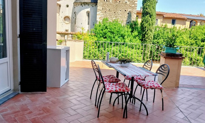 Pistoia Apartamento | Apartment in nobiliar palace with terrace in center of the city